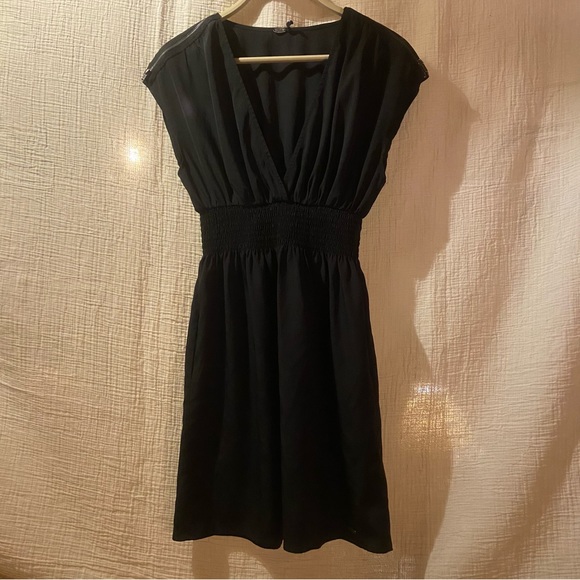 Guess Little Black Dress - Picture 1 of 5